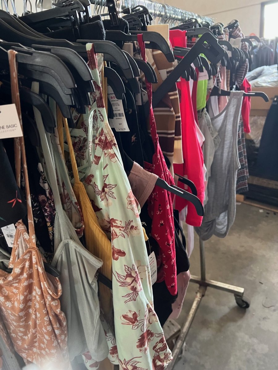 ABBIGLIAMENTO MISTO UOMO DONNA  NUOVO